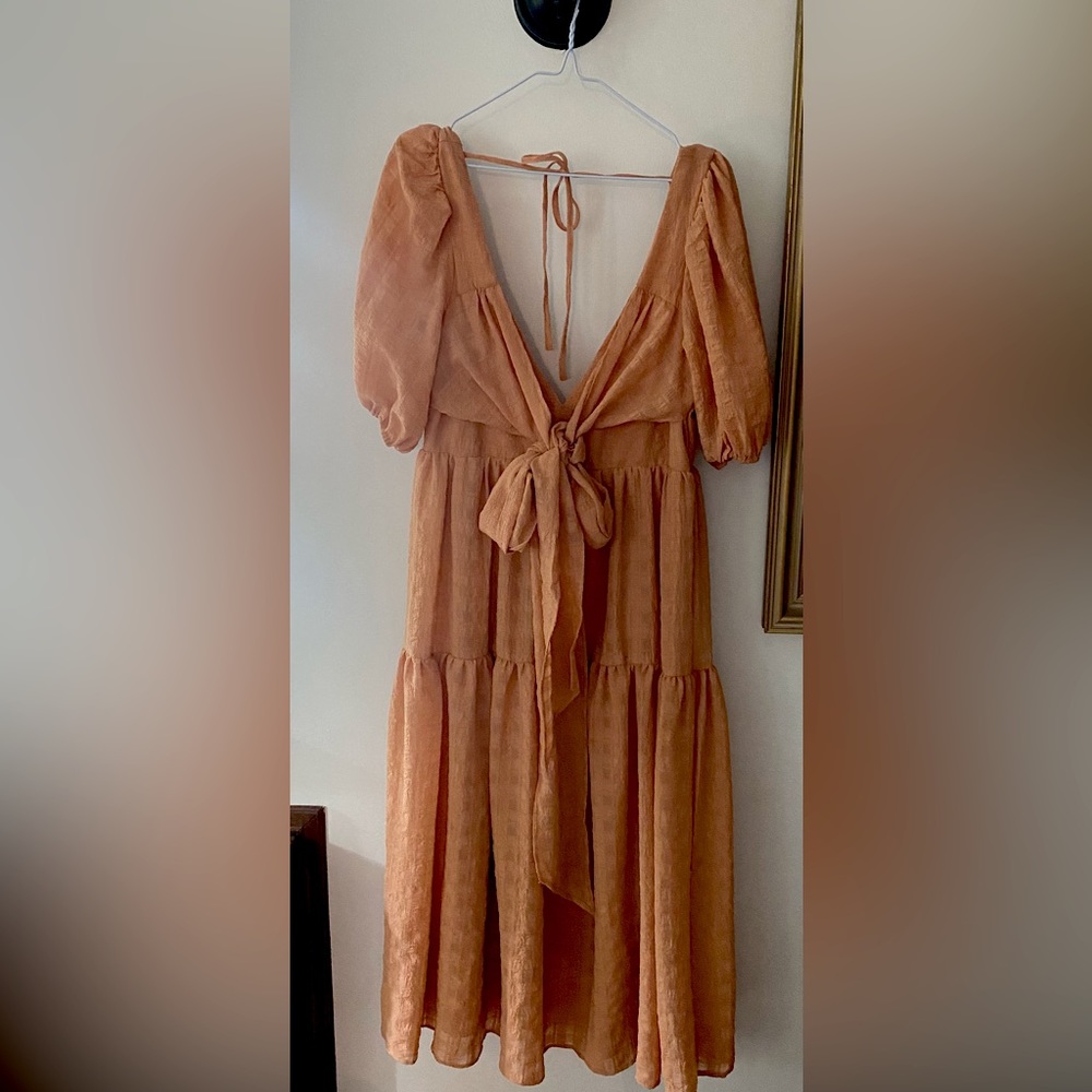 Lulus Hello Sweetheart Peach Puff Sleeve Tiered Midi Dress Large